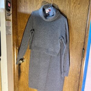 Ralph Lauren Charcoal sweater and skirt cashmere set